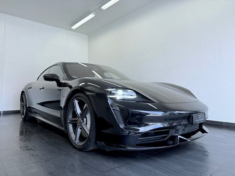 
								PORSCHE TAYCAN TURBO total									